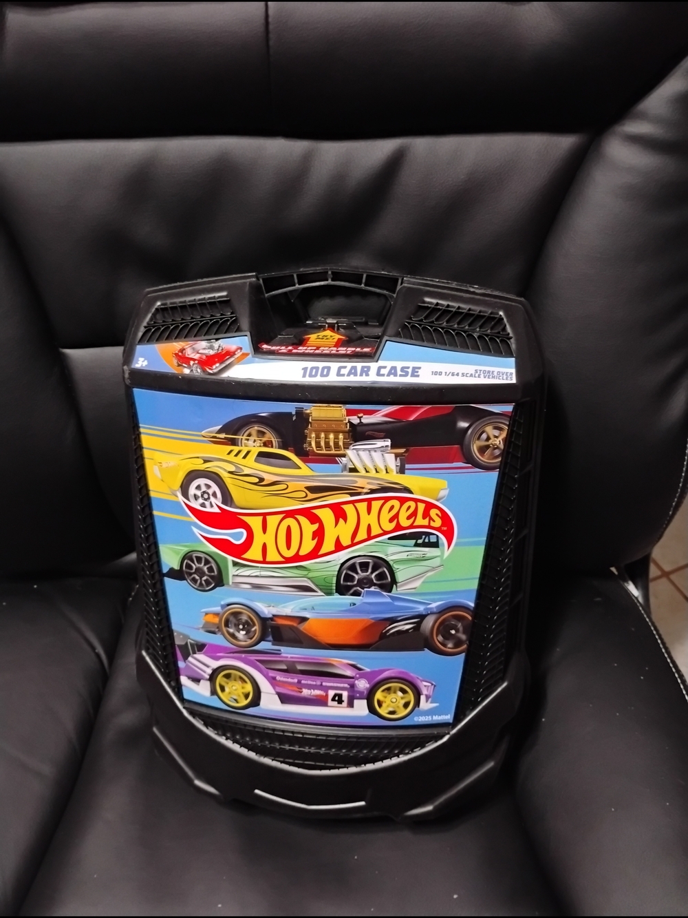 Hot Wheels 100-Car Storage Case - Black with Multicolor Graphics